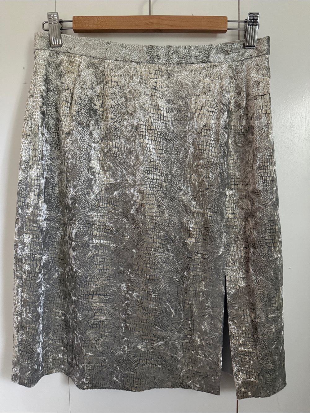 Rina Rossi Silver Velvet Textured Midi Skirt with Subtle Slit 10 Office Evening
